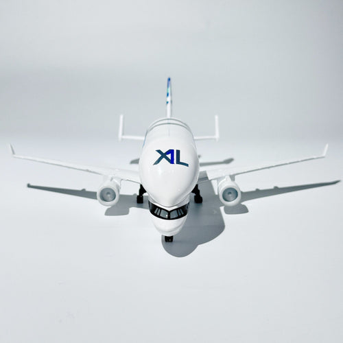 1:400 Scale Beluga XL A330 Diecast Alloy & Resin Aircraft Model with Display Stand, Collectible Airplane Model for Aviation Enthusiasts Home Office Decor Gift